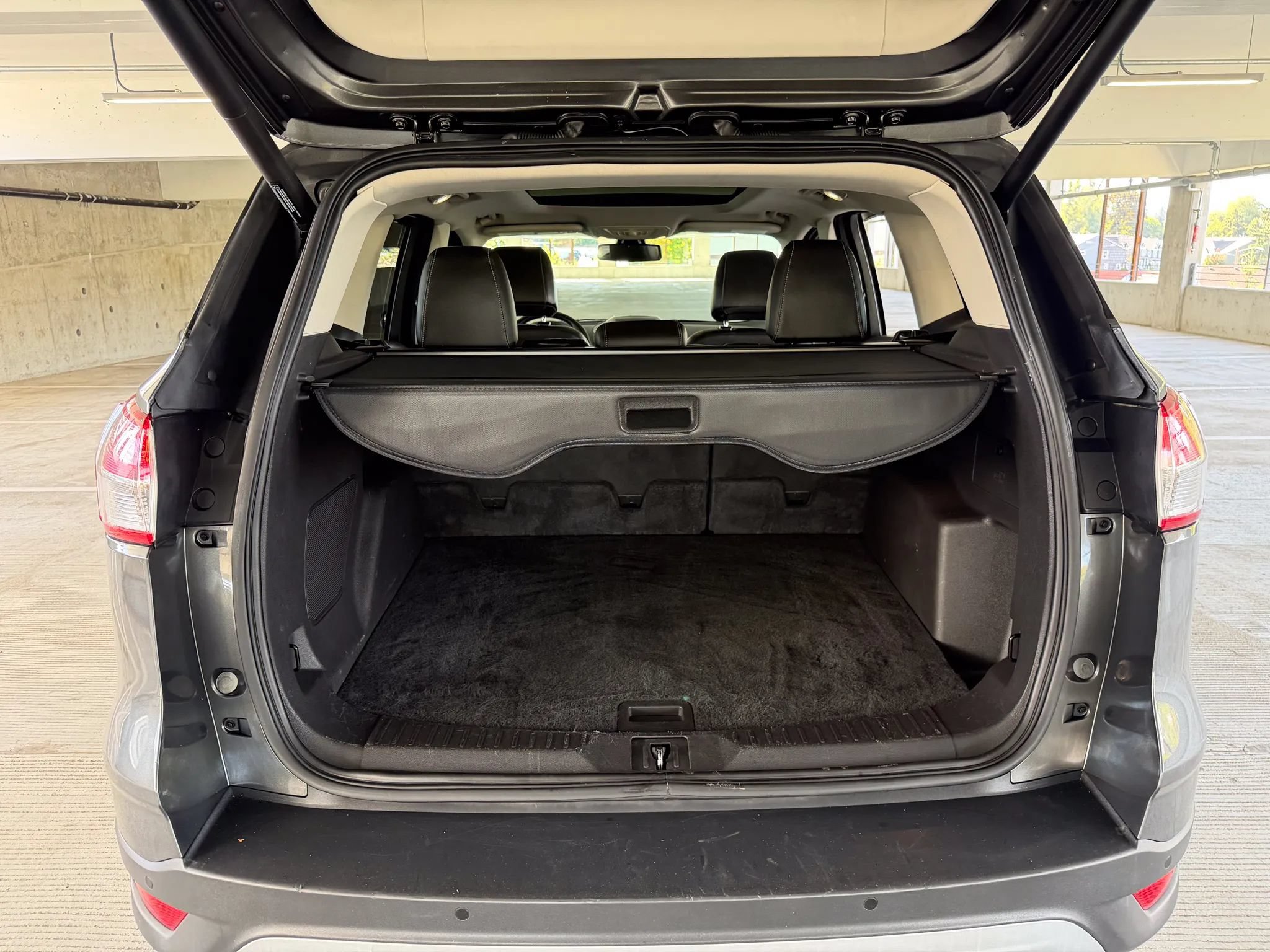 Used 2015 Ford Escape Titanium FWD image 21
