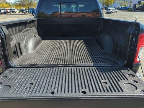 Used 2019 RAM 1500 Big Horn RWD image 24