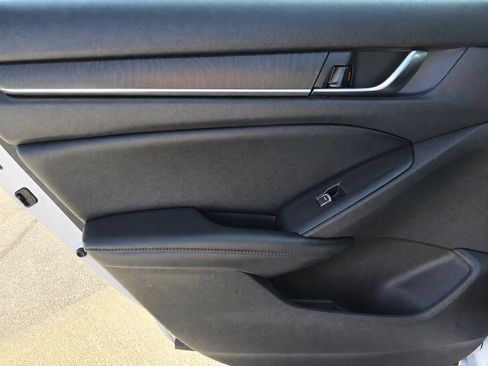 Used 2019 Honda Accord EX-L image 28