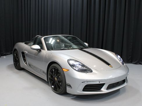 Used 2024 Porsche 718 Boxster image 9