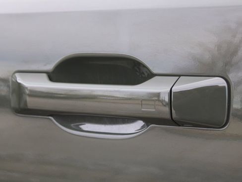 Used 2024 Hyundai Santa Fe Limited image 13