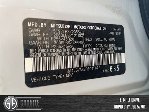 Used 2024 Mitsubishi Outlander FWD image 28