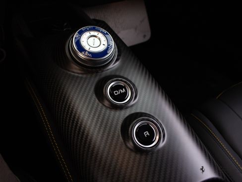 Used 2022 Maserati MC20 Coupe image 14