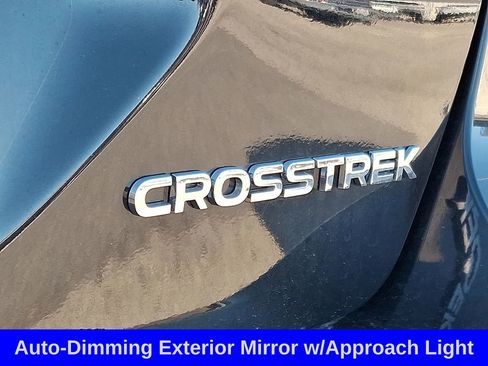 Used 2025 Subaru Crosstrek 2.0i Premium image 5