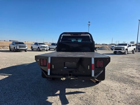 Used 2022 Chevrolet Silverado 2500 W/T w/ WT Fleet Convenience Package image 4