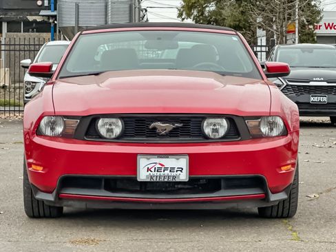 Used 2011 Ford Mustang GT image 9