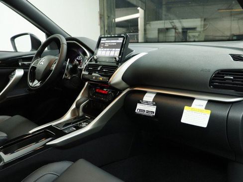 New 2026 Mitsubishi Eclipse Cross SEL AWD/4WD image 17