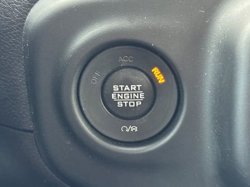 Used 2021 Jeep Wrangler Unlimited Rubicon image 23