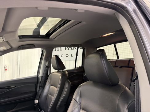 Used 2017 Honda Ridgeline RTL-E image 10