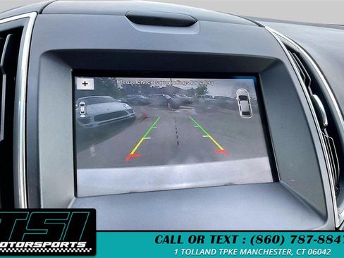 Used 2018 Ford Edge Titanium w/ Equipment Group 302A AWD/4WD image 18