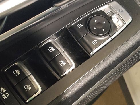 Used 2022 Kia Telluride EX w/ EX Premium Package FWD image 27