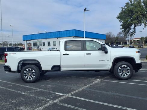 New 2026 Chevrolet Silverado 2500 Custom w/ Custom Value Package image 3