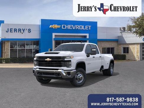 New 2026 Chevrolet Silverado 3500 W/T AWD/4WD image 9