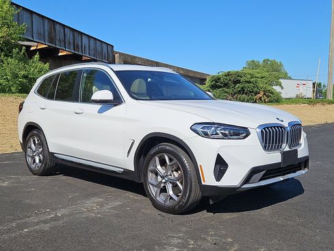 Used 2023 BMW X3 xDrive30i w/ Premium Package w/ZPA AWD/4WD image 1