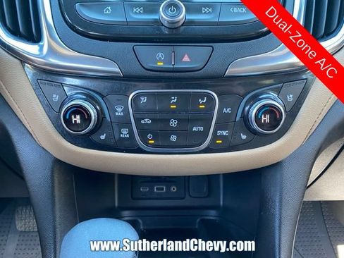 Used 2024 Chevrolet Equinox Premier FWD image 31