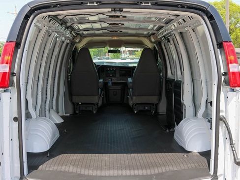 New 2025 GMC Savana 2500 w/ Driver Convenience Package image 8