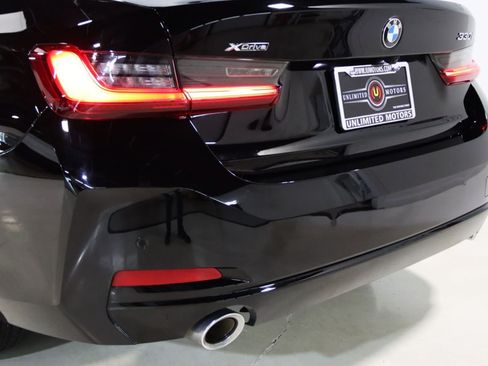 Used 2026 BMW 330i xDrive Sedan AWD/4WD image 71