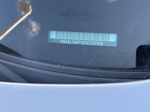 Used 2014 Nissan Altima 2.5 S FWD image 31