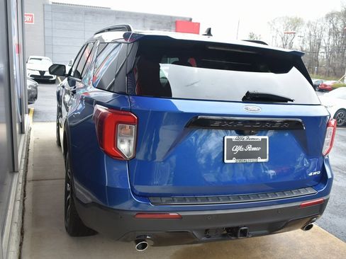 Used 2022 Ford Explorer ST-Line w/ Class IV Trailer Tow Package image 5