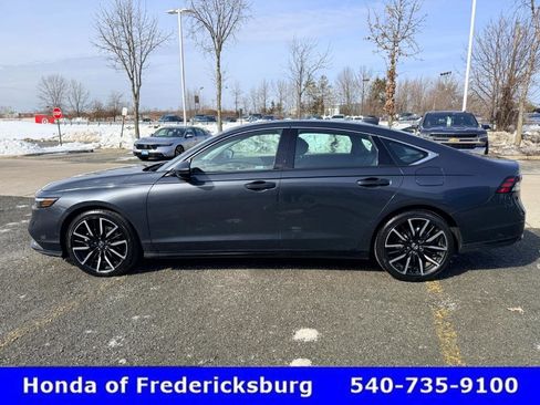 Certified 2023 Honda Accord Touring image 3