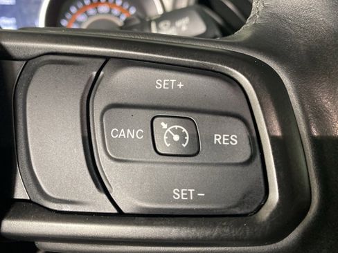 Used 2021 Jeep Wrangler Sport image 10