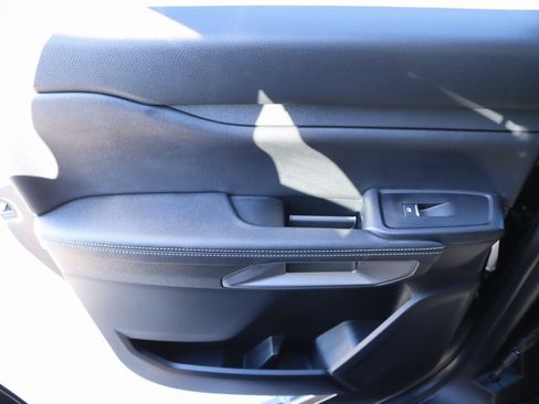 New 2025 Ford Ranger Lariat w/ FX4 Off-Road Package image 17