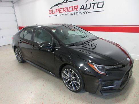 Used 2020 Toyota Corolla SE FWD image 6