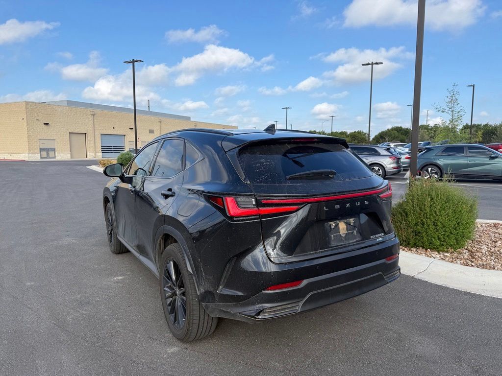 Used 2022 Lexus NX 350h AWD w/ Vision Package image 3