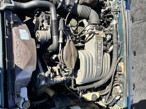 Used 1990 Ford Mustang LX image 32