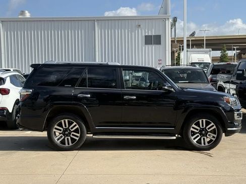 Used 2024 Toyota 4Runner Limited AWD/4WD image 3