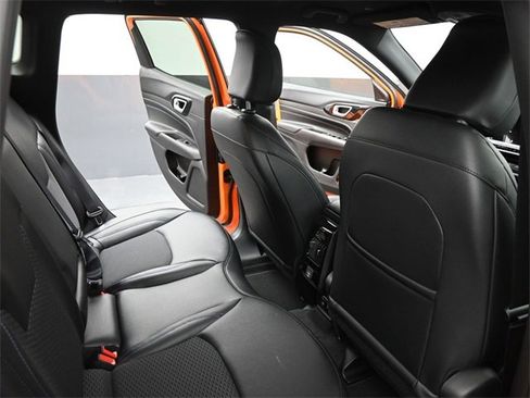 New 2026 Jeep Compass Latitude image 20