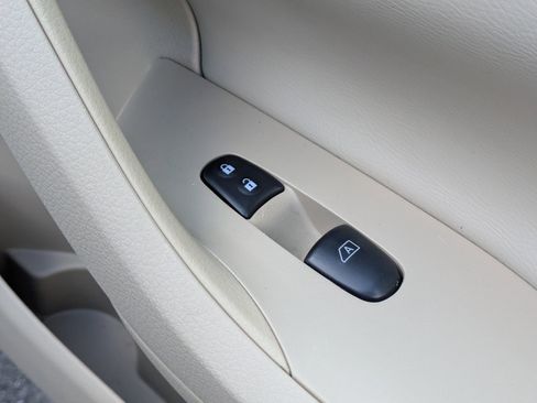 Used 2015 Nissan Altima 3.5 SL image 34