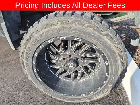 Used 2022 Chevrolet Silverado 1500 Custom RWD image 9