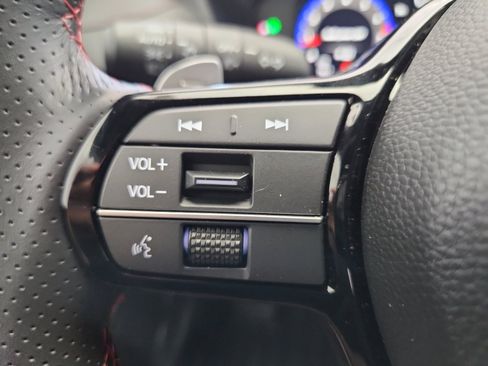 Used 2025 Acura ADX A-Spec image 12