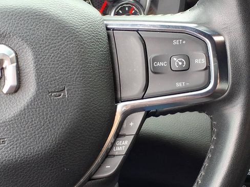Used 2024 RAM 1500 Laramie AWD/4WD image 18