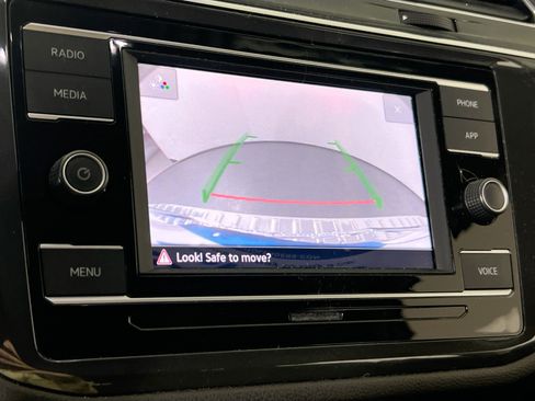 Used 2022 Volkswagen Tiguan S AWD/4WD image 13