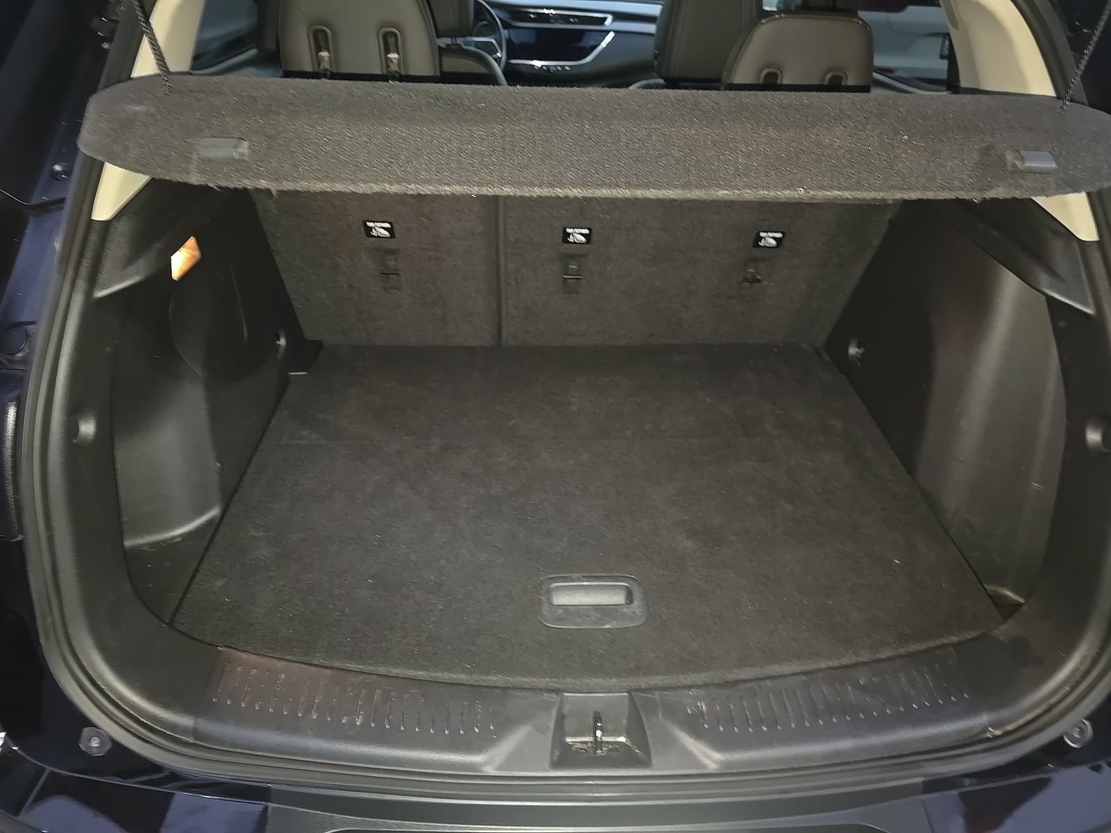Used 2023 Buick Encore GX Preferred w/ Cold Weather Comfort Package FWD image 13