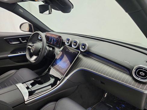 Used 2023 Mercedes-Benz C 300 Sedan image 19