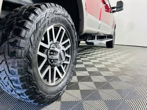 Used 2018 Ford F350 Lariat w/ Lariat Ultimate Package image 5