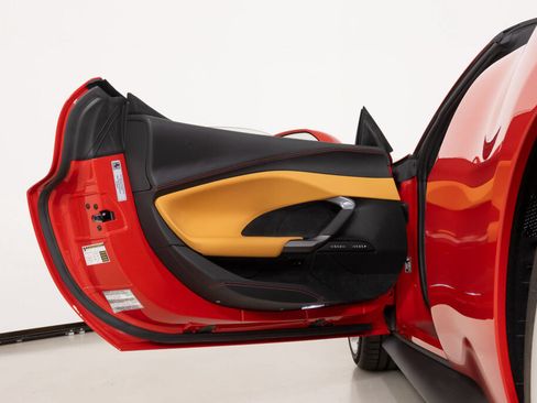 Used 2025 Ferrari 296 GTS RWD image 34