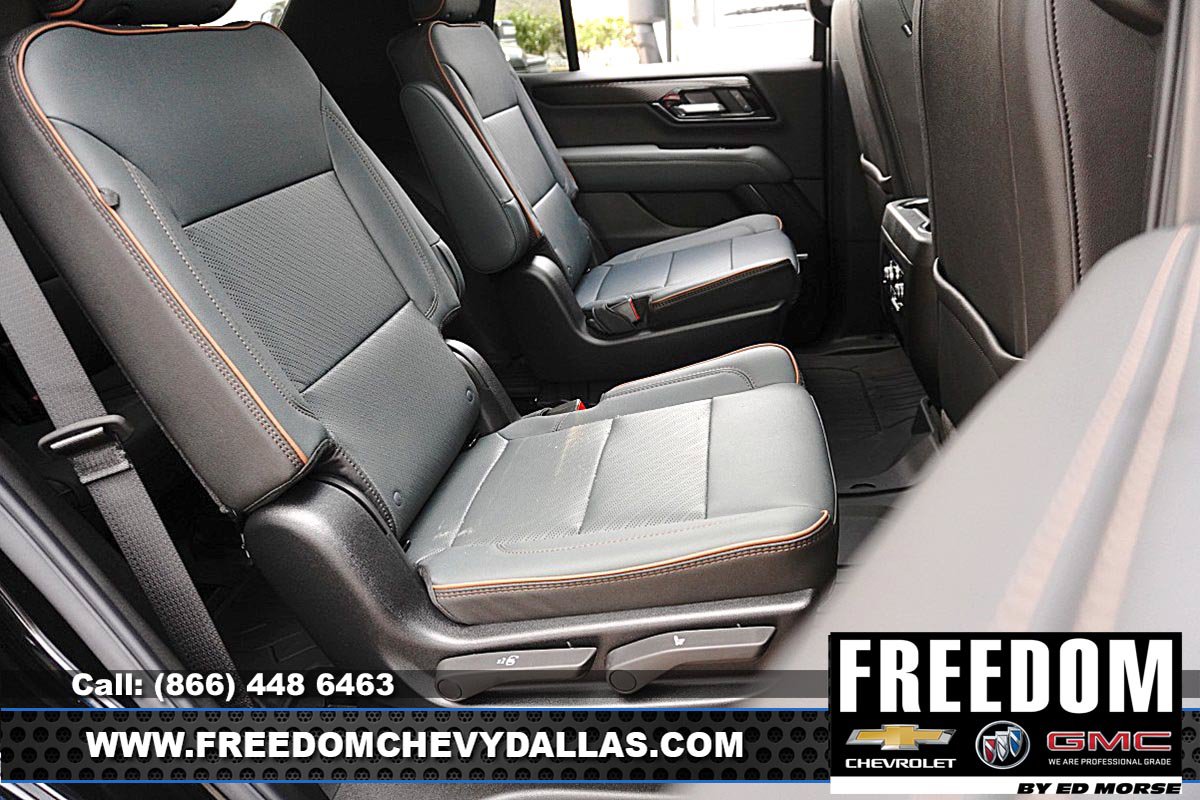 New 2027 GMC Yukon AT4 w/ AT4 Premium Plus Package AWD/4WD image 17