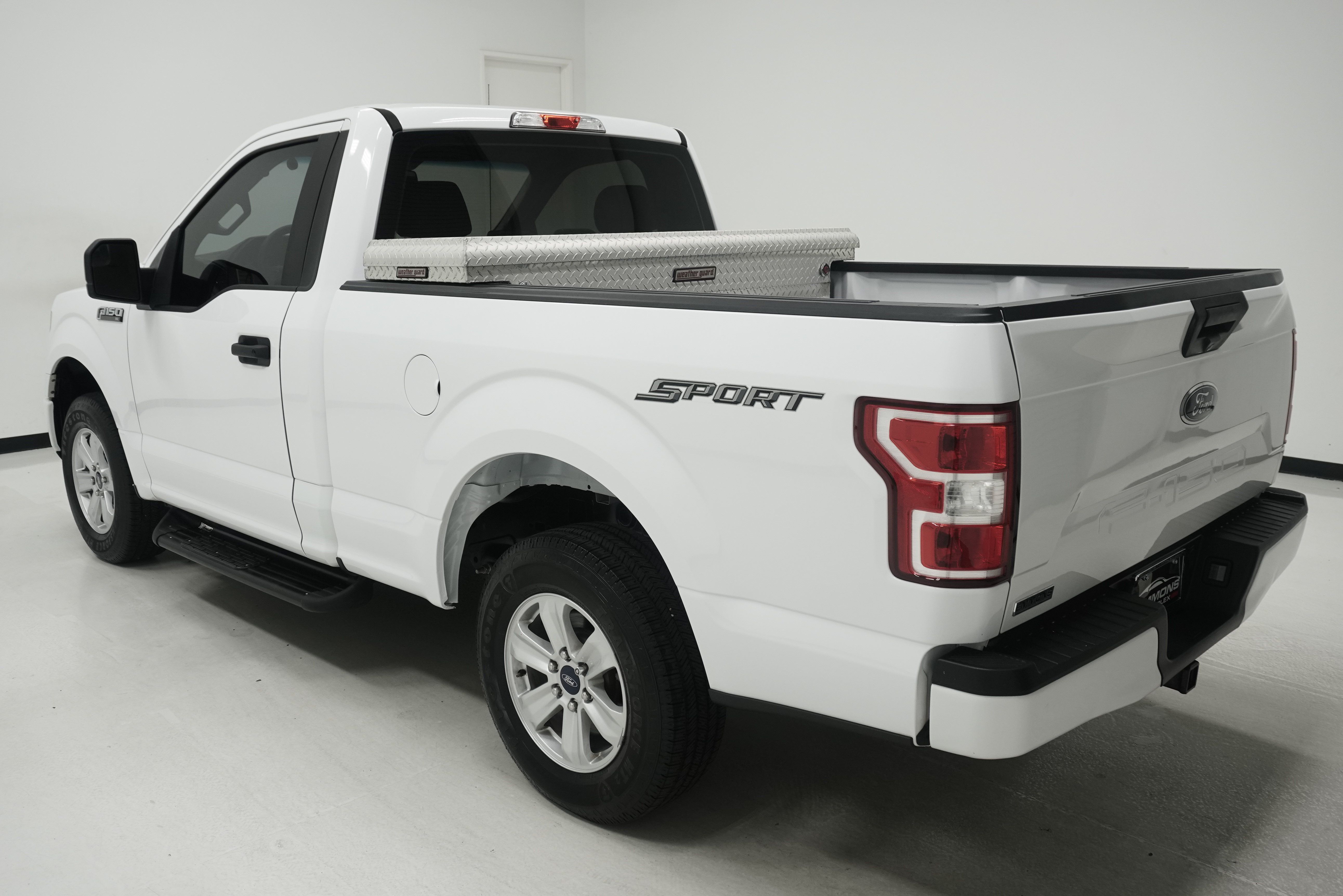 Used 2018 Ford F150 XL w/ Equipment Group 101A Mid RWD image 5
