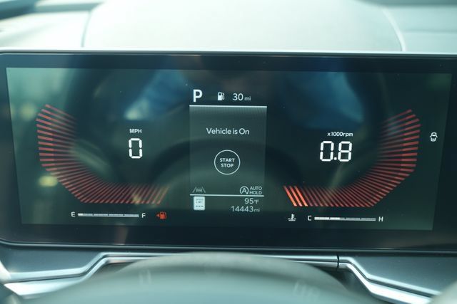 Used 2025 Kia Sorento S w/ Panoramic Sunroof Package FWD image 32