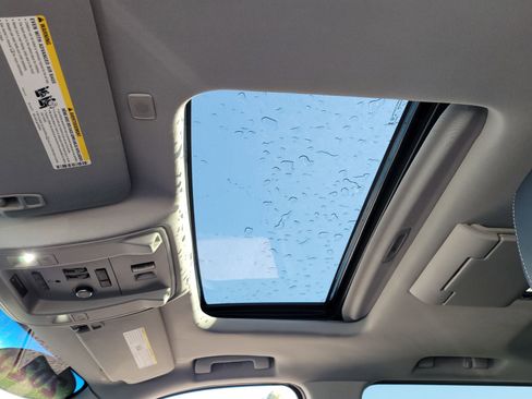 Used 2020 GMC Yukon XL Denali w/ Denali Ultimate Package image 17