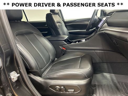 Certified 2023 Jeep Grand Cherokee L Limited image 11