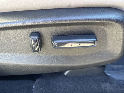 Used 2017 Honda CR-V EX-L image 5