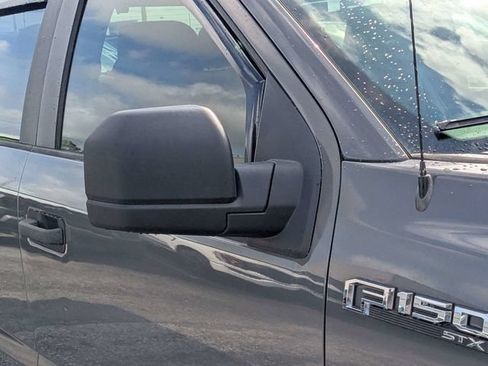 Used 2017 Chevrolet Silverado 2500 High Country w/ Duramax Plus Package AWD/4WD image 10