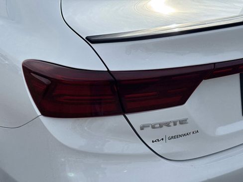 Used 2023 Kia Forte GT-Line w/ GT-Line Premium Package image 11