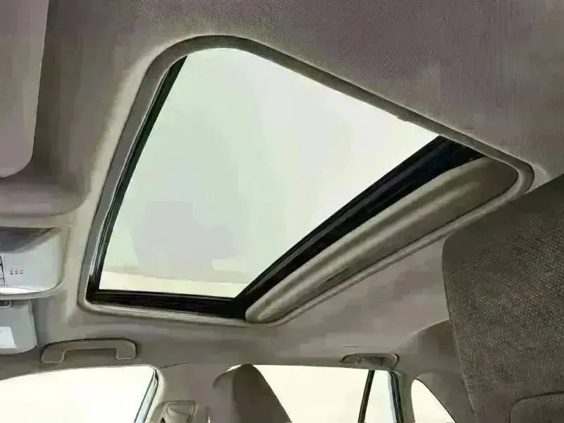 Used 2019 Toyota RAV4 XLE AWD/4WD image 34