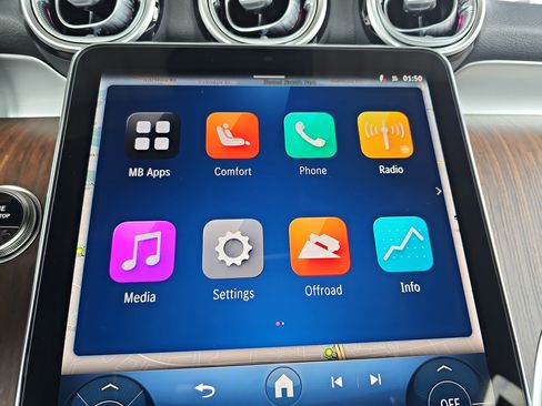 Certified 2026 Mercedes-Benz GLC 300 4MATIC image 24